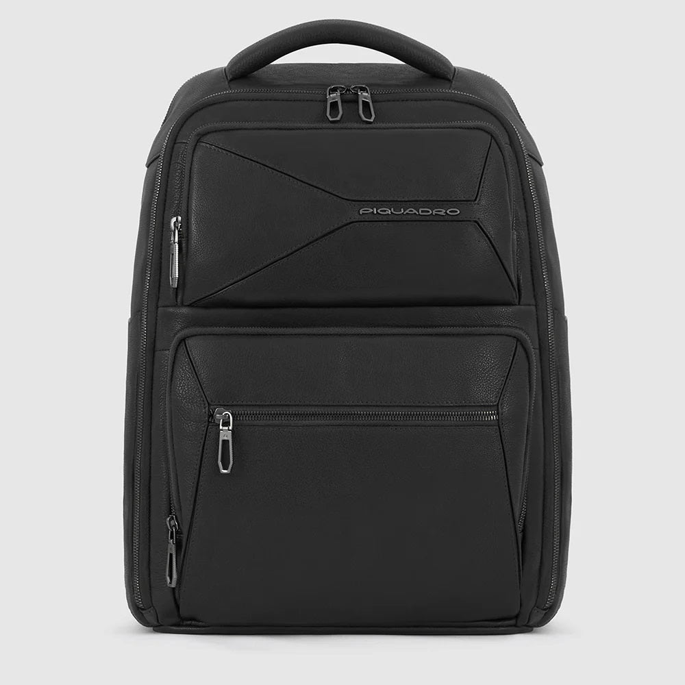 De Santis zaino Piquadro nero CA6250W118/N, per trasportare i tuoi dispositivi digitali con stile e sicurezza.