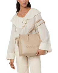 Coccinelle Myrtha 26 Borsa Shopping in Pelle Sandshell