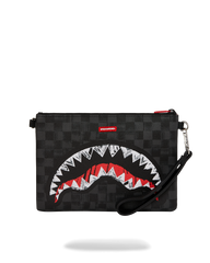 POCHETTE SPRAYGROUND SCRIBBLE SHARK CROSSOVER