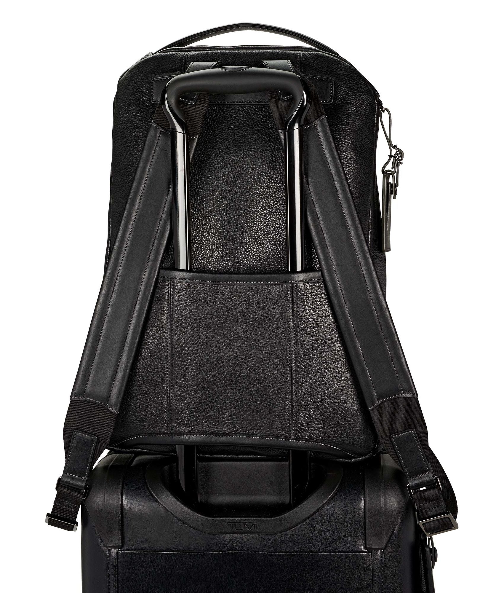 Tumi Zaino Bates Black 100816-1041 063011DP