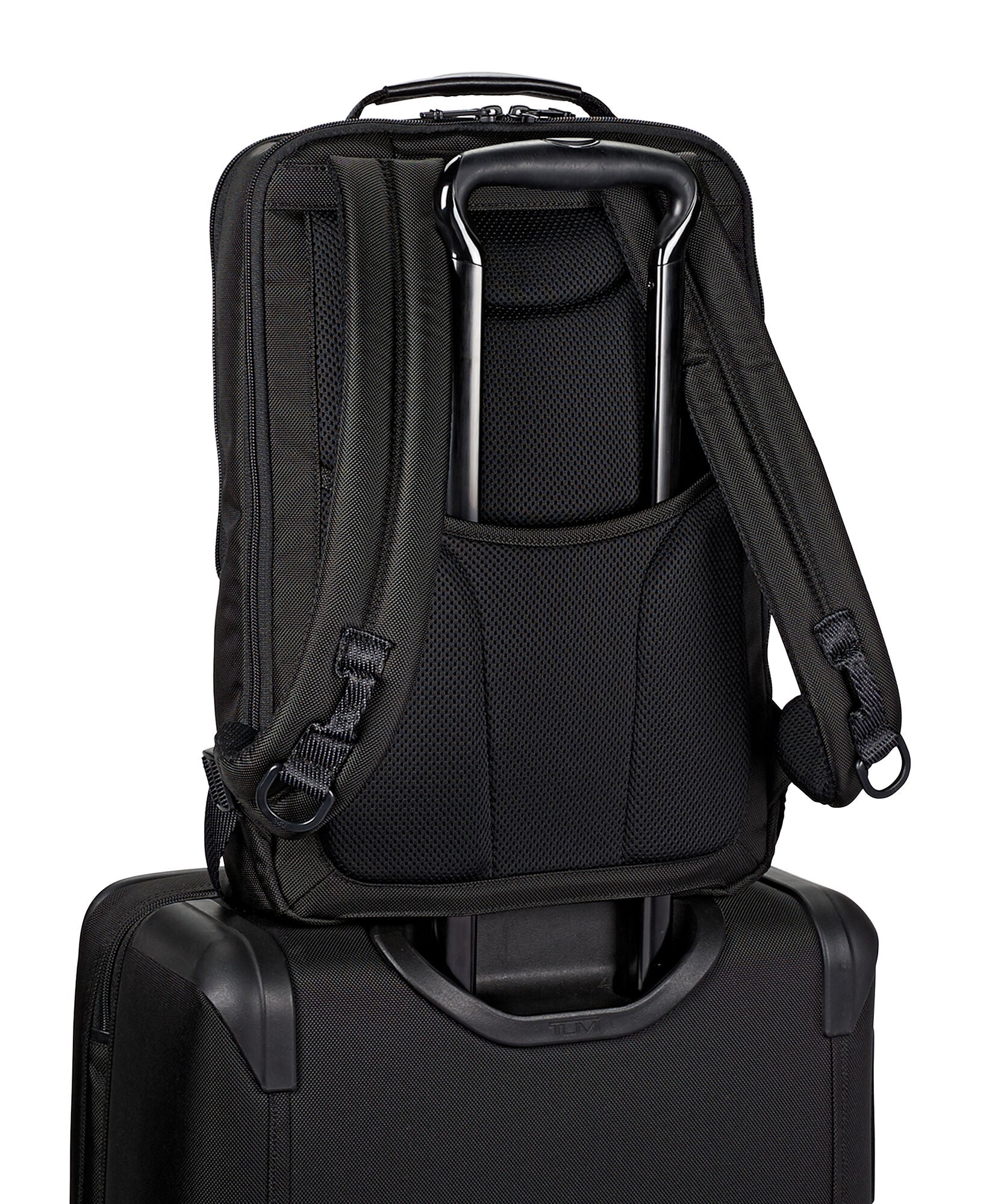 tumi 1033201041 bravo davis backpack Tumi Zaino Davis Black 103320-1041 0232682D – De Santis