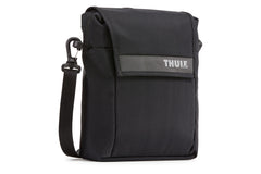 Thule Paramount Crossbody Bag Black 3204221 thule borsa a tracolla nera capiente, elegante ed impermeabile 