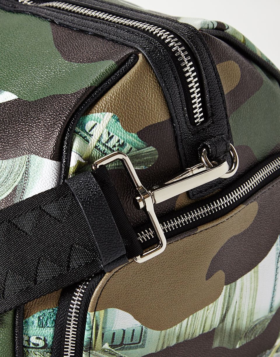 Sprayground shark duffle camo online