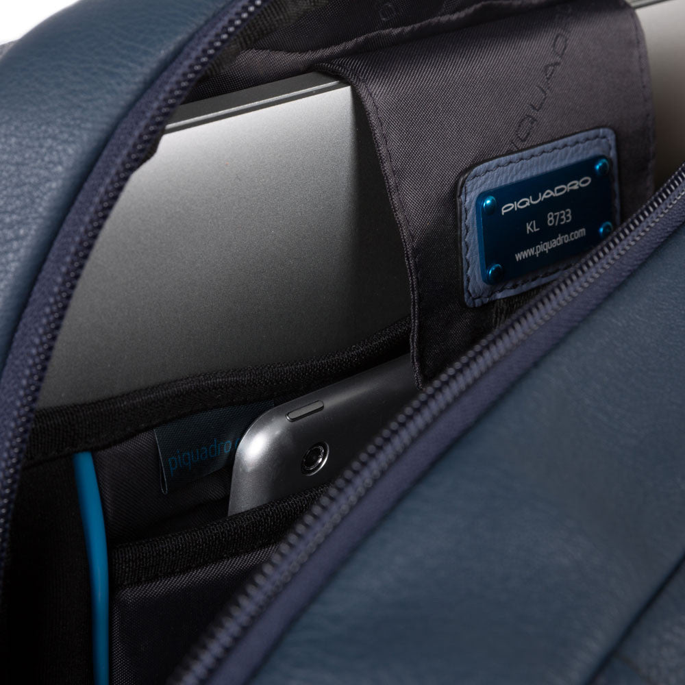 Zaino Personalizzabile Porta Pc E Porta Ipad® Con Blu Oltremare Piquadro CA3214AO/BLU