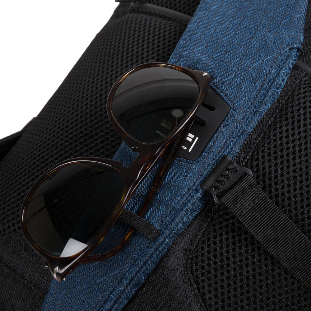 Zaino Porta Computer E Porta Ipad Nero Piquadro CA5115PQY/N