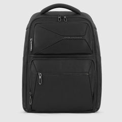 De Santis zaino Piquadro nero  CA6250W118/N, per trasportare i tuoi dispositivi digitali con stile e sicurezza.