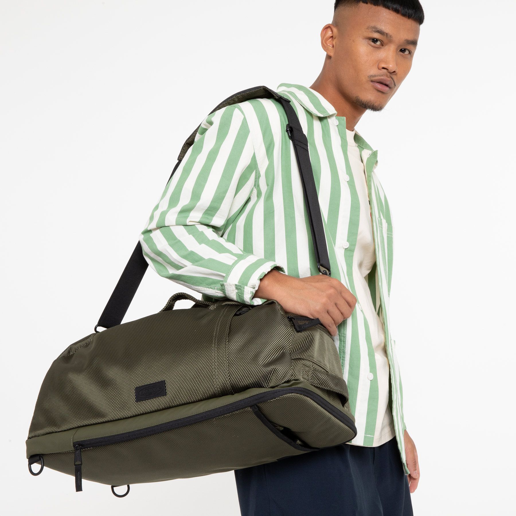 Eastpak Stand Cnnct Khaki EK87EC06