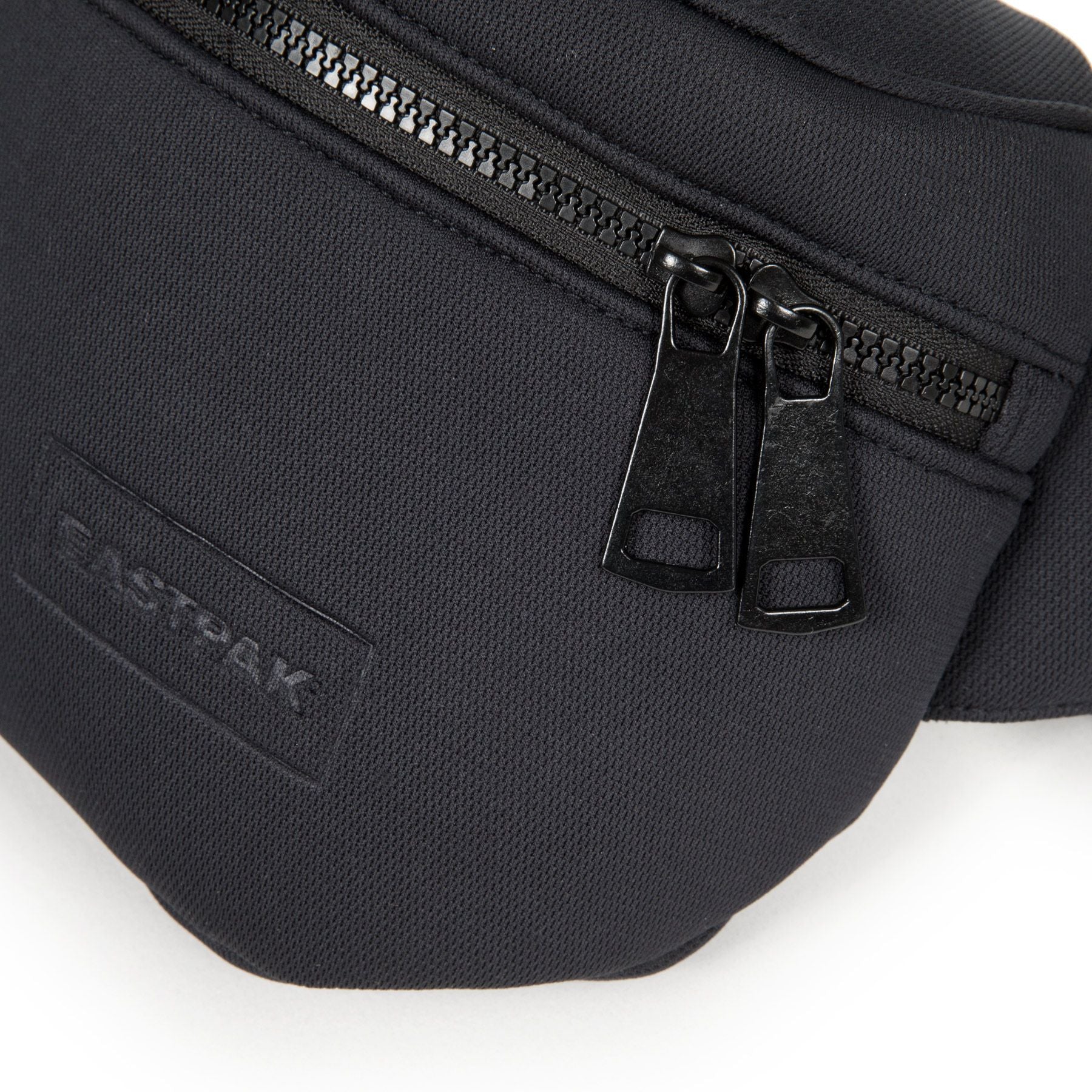 Eastpak Bane Foamed Foamed Black EK01FA76 EASTPAK MARSUPIO 