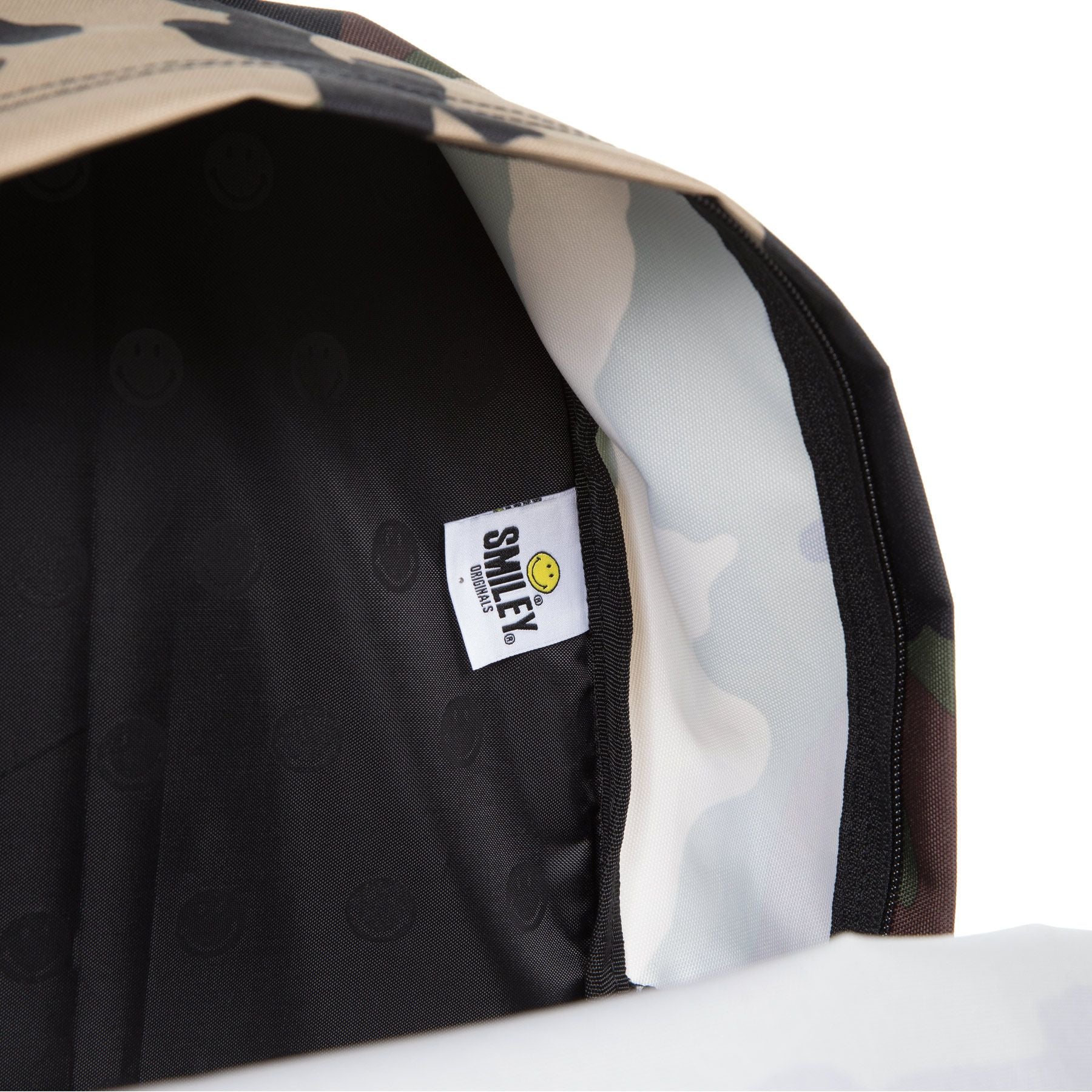 Eastpak Padded Pak'r® Smiley Camo zaino eastpak unisex mimetico con logo smile frontale EK620A93 