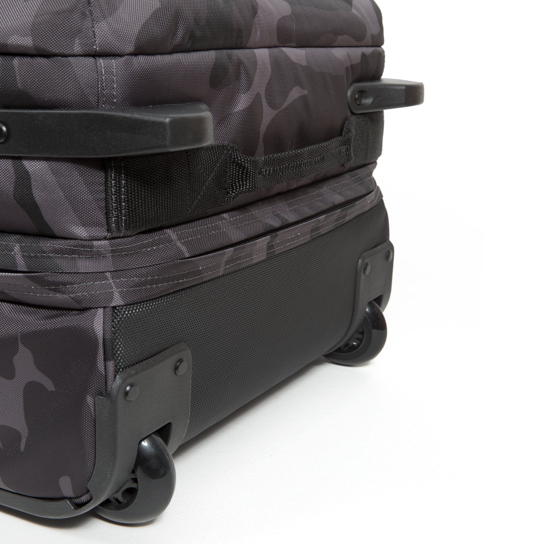 Eastpak tranverz constructed online