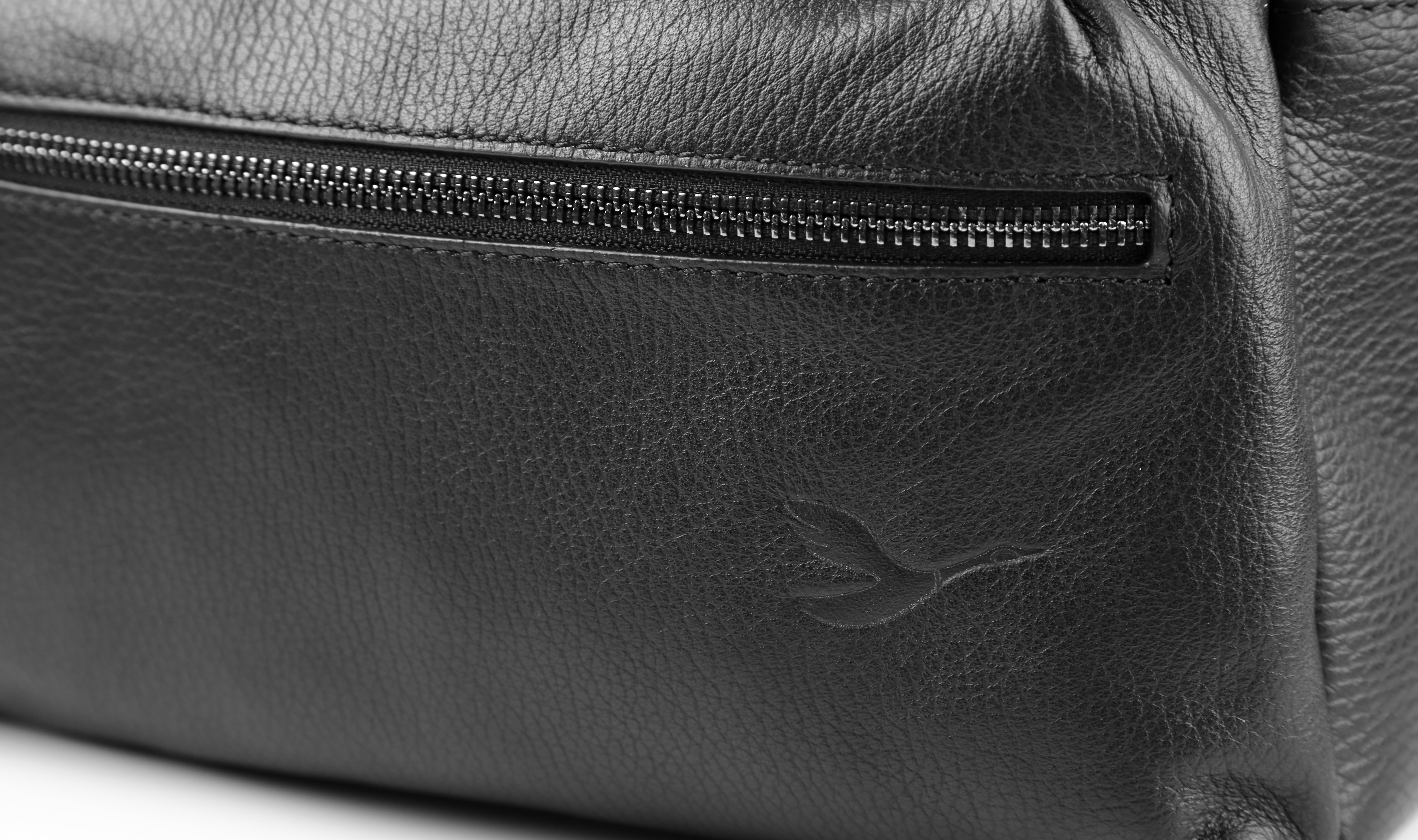 Lingua d'oca zaino in pelle martellata nero 181582.01