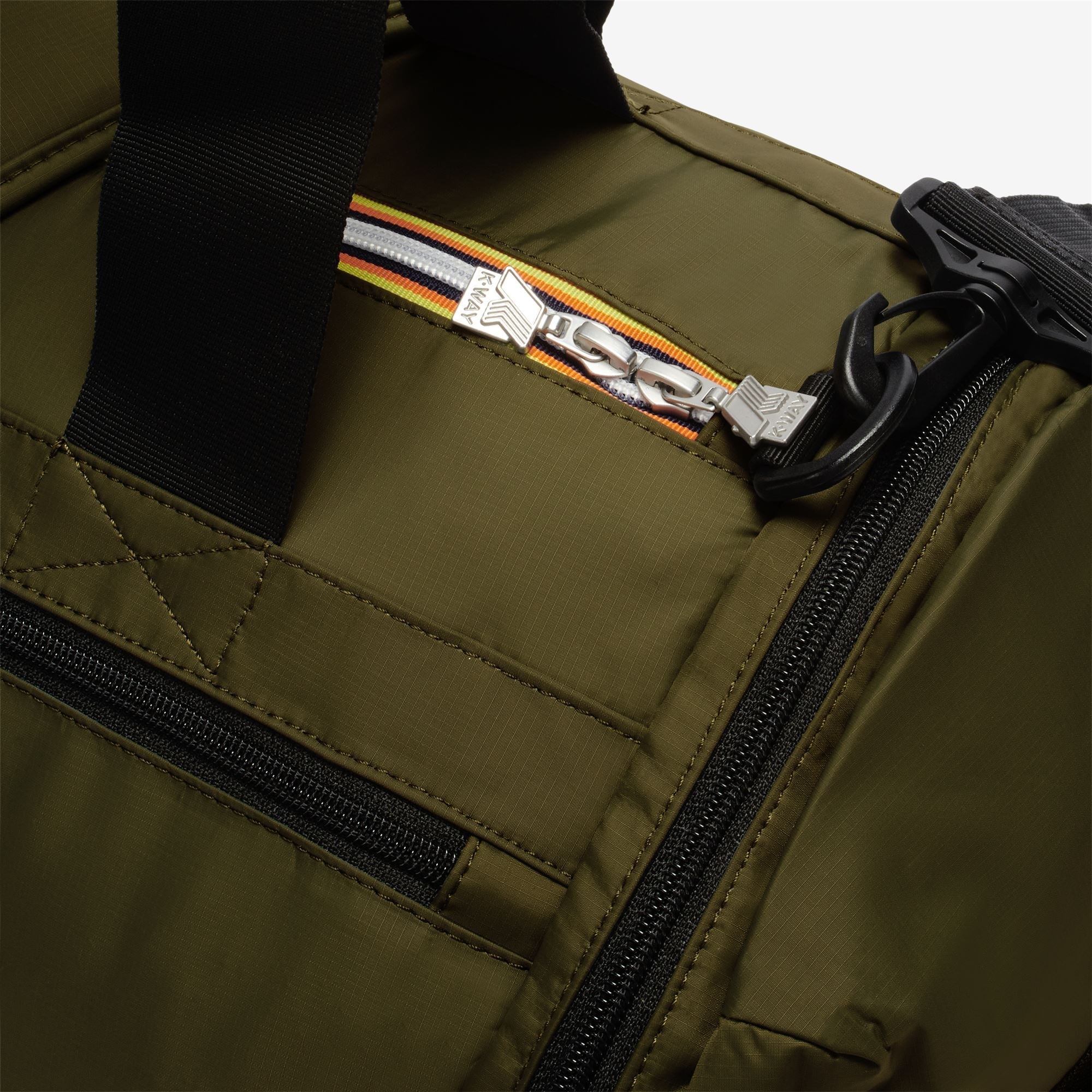 K-Way K4127RW-WMR Mereville S - Bags - Duffle - Unisex - Green Blackish